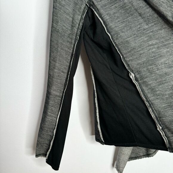Lola & Sophie gray and black wool blend cardigan size medium - Picture 6 of 6